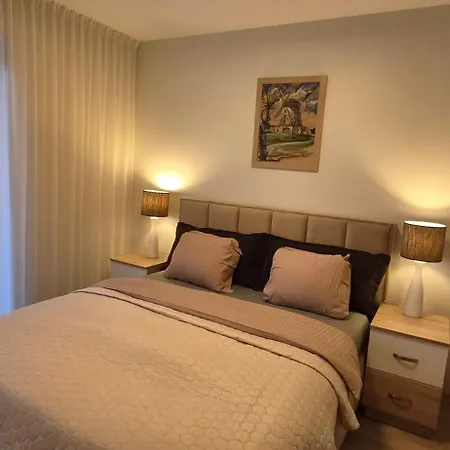 Apartament Jaukus Apartamentai Su Parkingu Malunu Vilose *