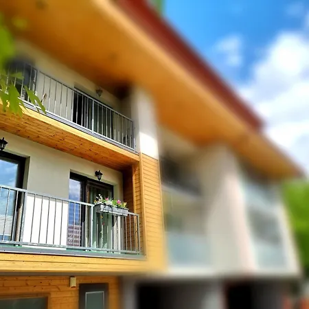 Jaukus Apartamentai Su Parkingu Malunu Vilose 아파트